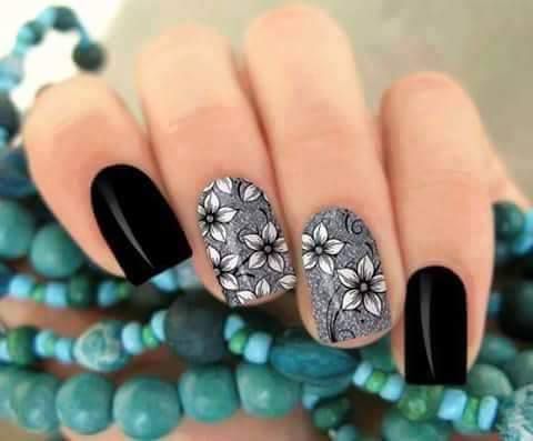 Películas ou Adesivos decorados para unhas  Preta Floral