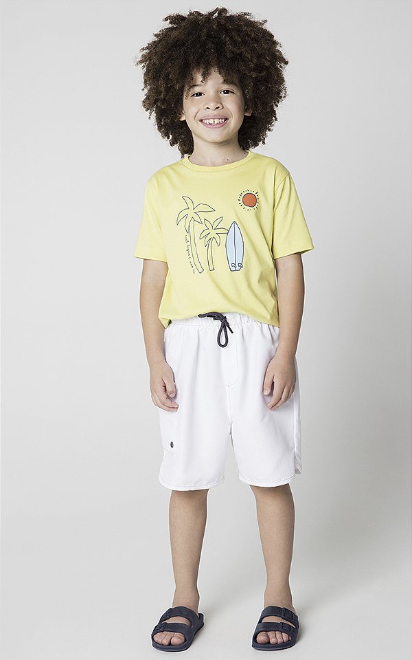 CAMISETA MANGA CURTA GREEN KIDS - PRAIA AMARELA - MENINO