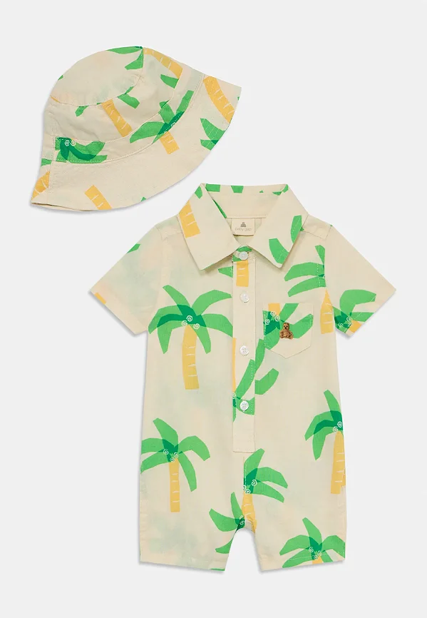 MACACÃO ROMPER E CHAPÉU GAP - COQUEIROS - MENINO