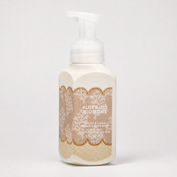SABONETE ESPUMA PARA AS MÃOS - ALOE & LILY BLOSSOMS - BATH & BODY WORKS 259ML