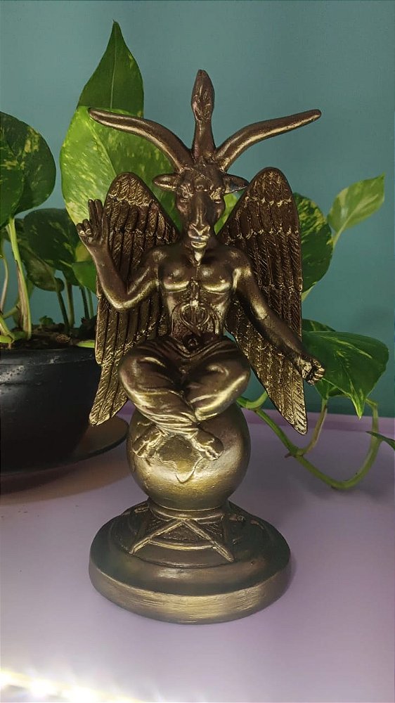 Estátua Baphomet
