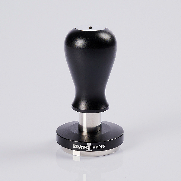Tamper Bravo com Punho de Alumínio | Preto - Prata