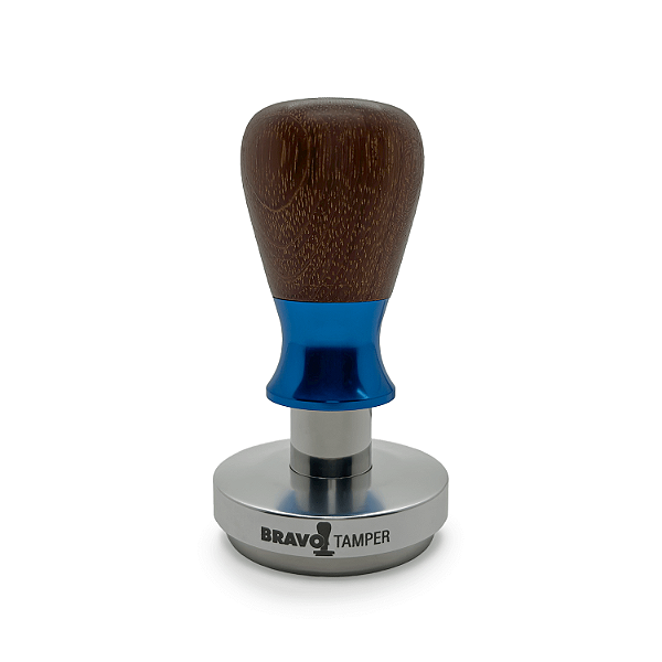 Tamper Bravo de Madeira Maracatiara | Punho Azul | Base Prata