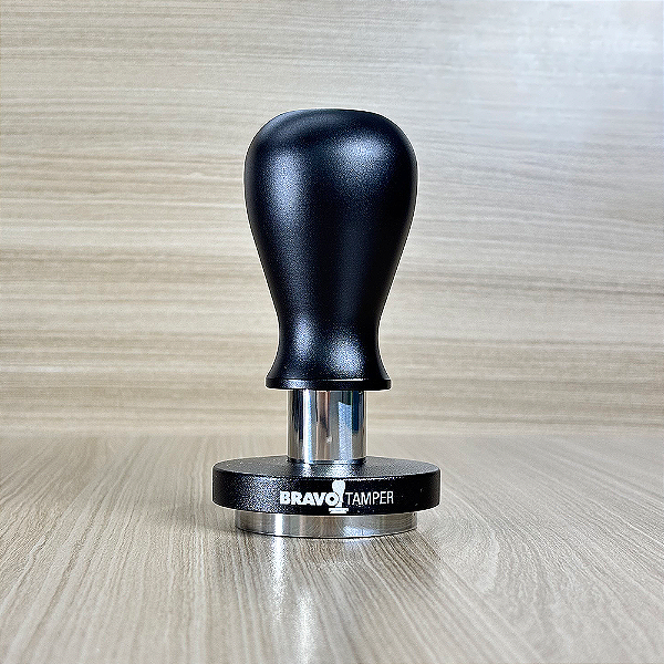 Tamper Bravo com Punho de Alumínio Preto Fosco - Outlet