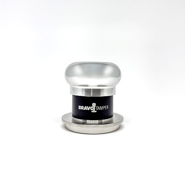 Mini Tamper Bravo com Punho de Alumínio Prata Brilho e Saia Preta