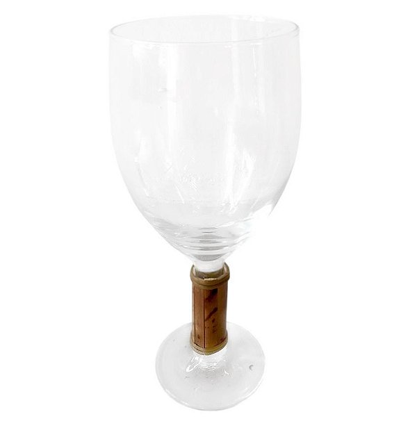 Taça de Vinho com Pé de Bambu