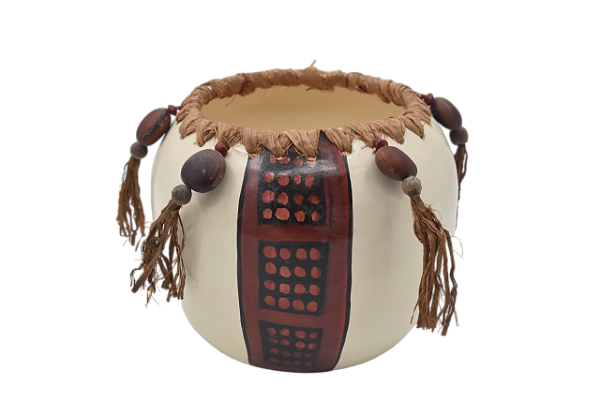 Cachepot Bexiga M com furos na borda Linha Cocar