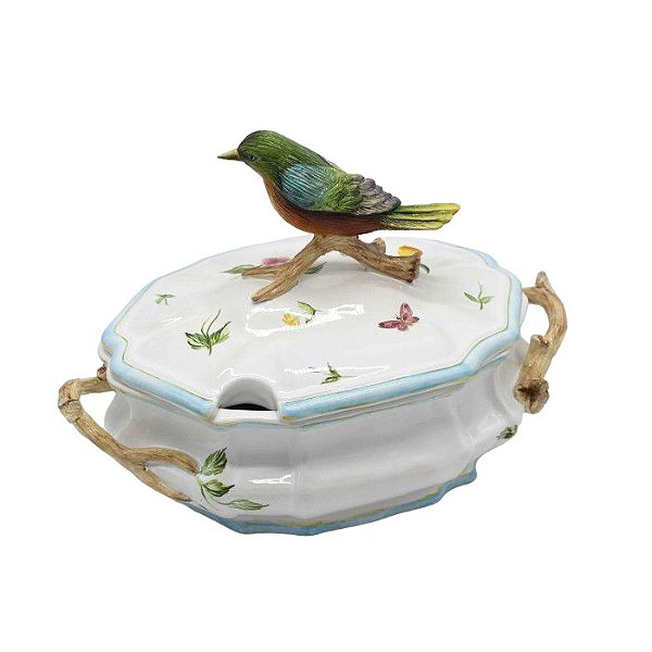 Sopeira com pássaro e pintura primavera