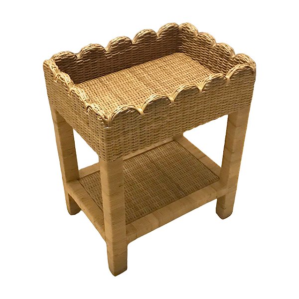 Mesa lateral junco borda scallop