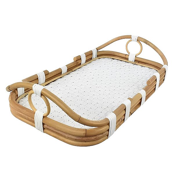 Bandeja rattan curva com trama branca