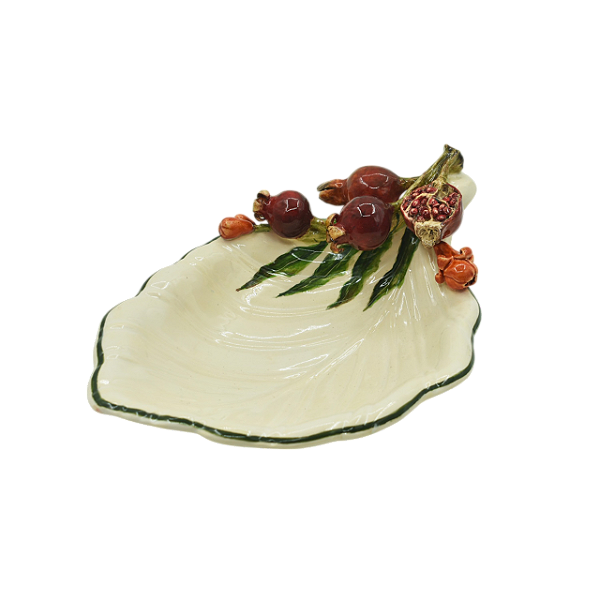 Petisqueira folha com aplicação de romãs