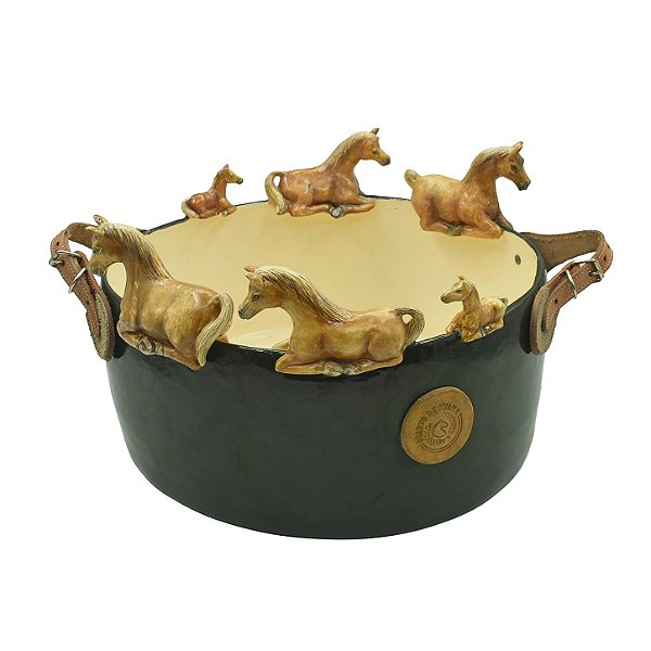 Cachepot com apliques de cavalo e couro