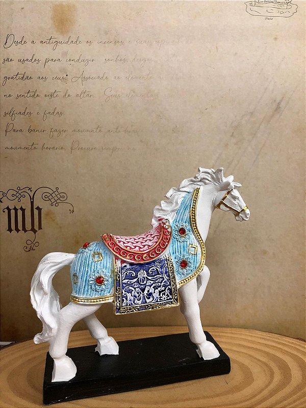 Cavalo Branco 13cm
