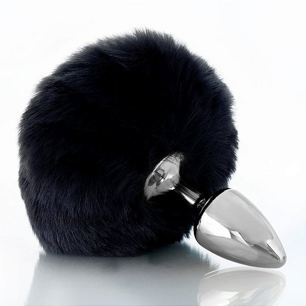 Plug Cromado Com Pompom Pelúcia Hard  - Preto