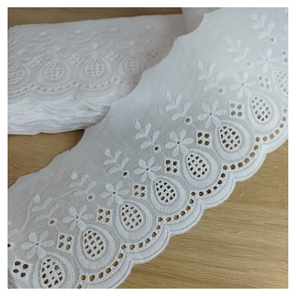 Bordado Inglês Branco 90mm x 13,7m