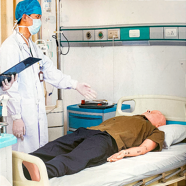 Manequim Simulador para Treino de Suporte Avançado ACLS, de Alta Fidelidade, com Software