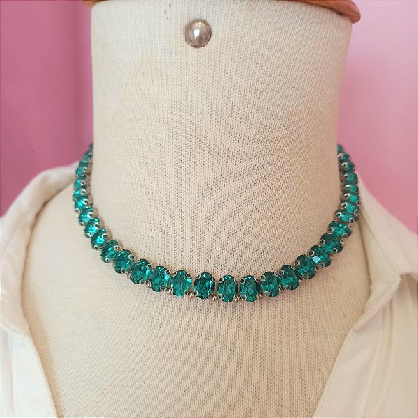 Colar riviera engrampado verde