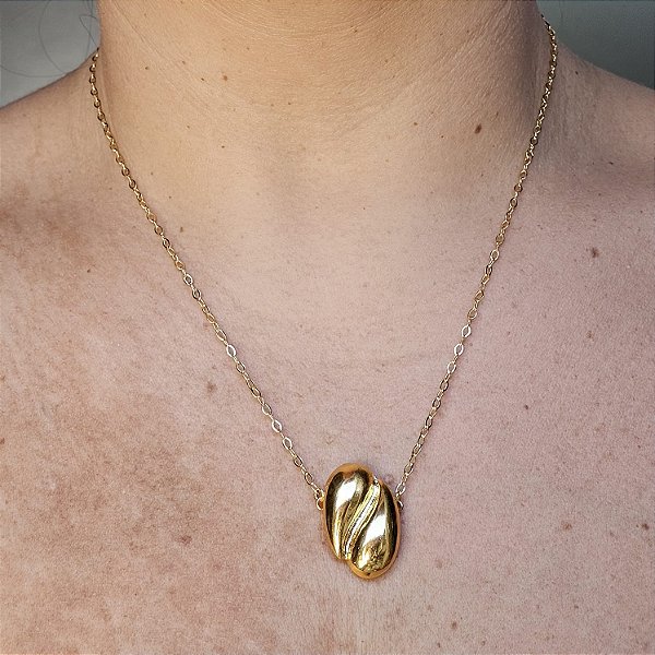 Colar duas gotas dourado