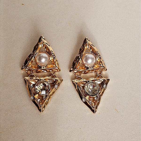 Brinco triângulos dourado