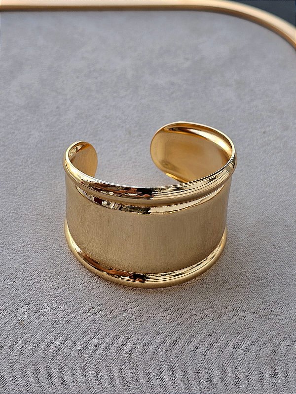 Bracelete liso dourado