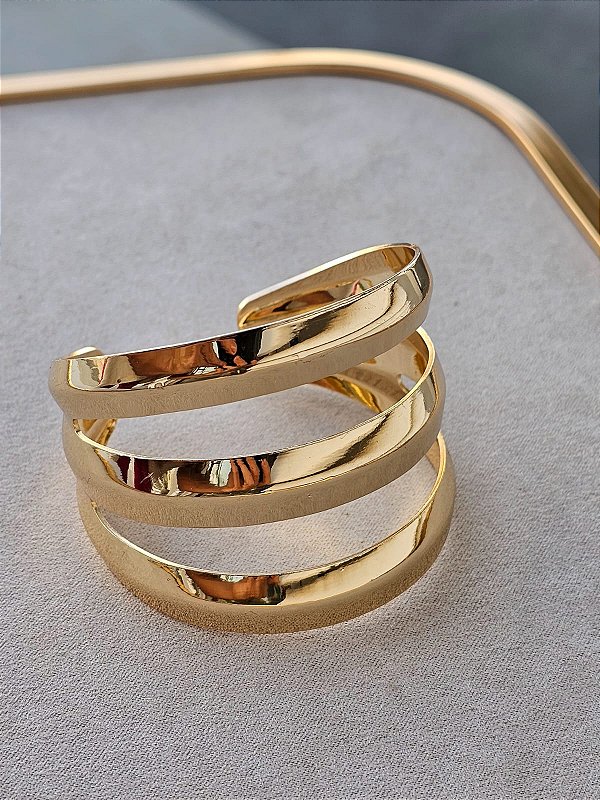 Bracelete três fios dourado