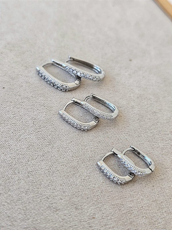 Trio de arg. oval cravejada p