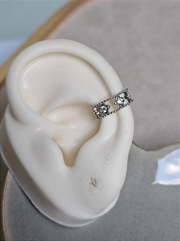 Piercing fake trevo prata