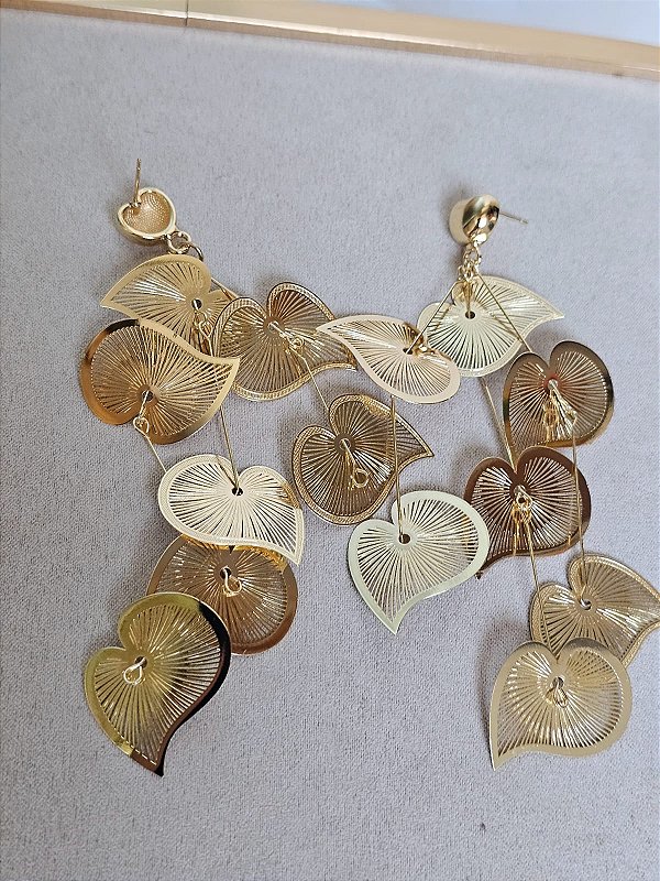 Brinco chapa corações