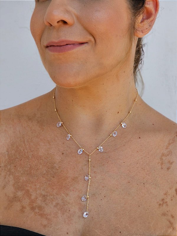 Gravatinha cristais dourada