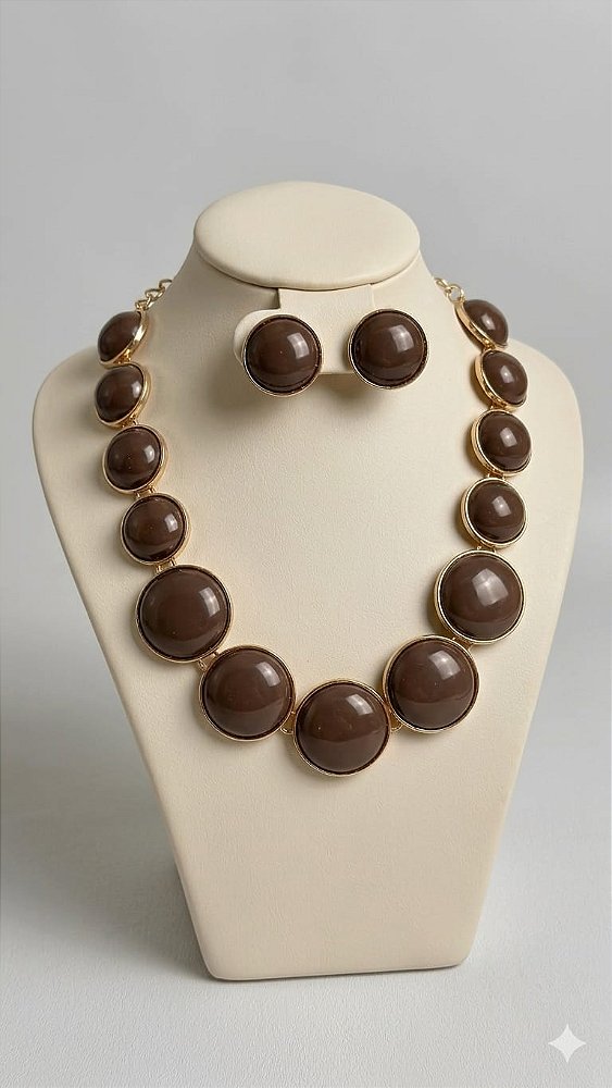 Conjunto colar e brinco café
