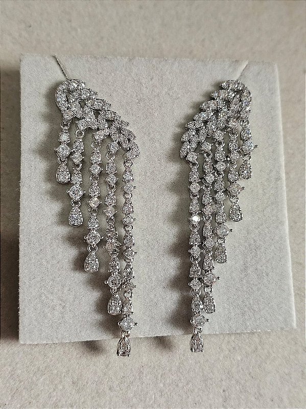 Earcuff cascata folheado prata