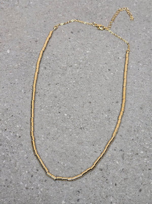 Colar canutilho dourado