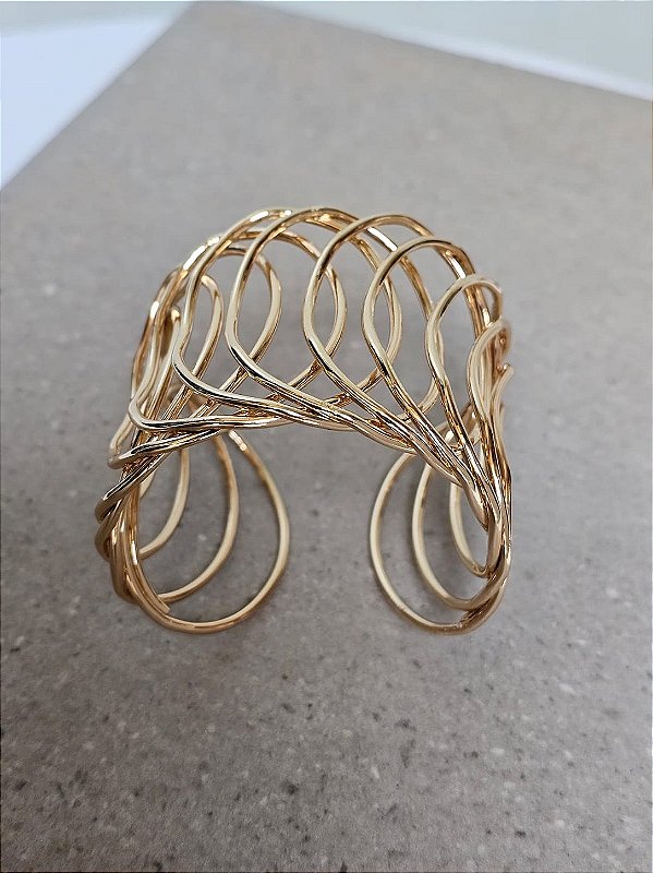 Bracelete ovalado dourado