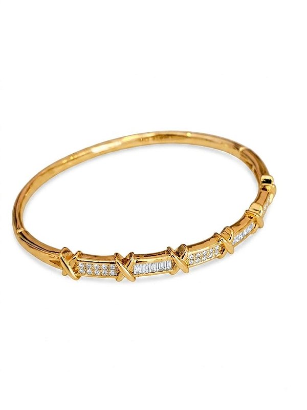 Bracelete Rígido Dourado com Detalhes em X