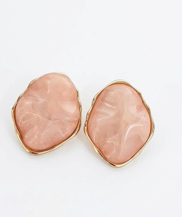 Brinco Oval Resina Facetada rosa