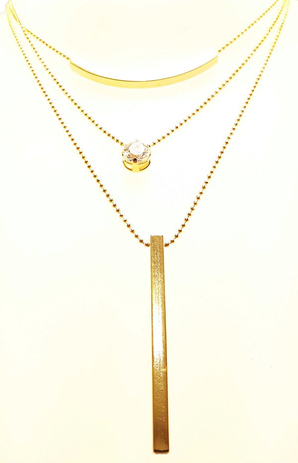 Colar gravata de 3 correntes com ponto de luz