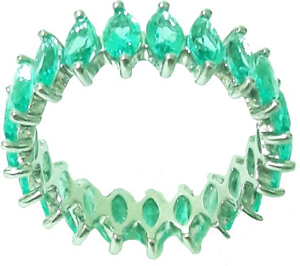 Aliança navete cravejado com zircônia