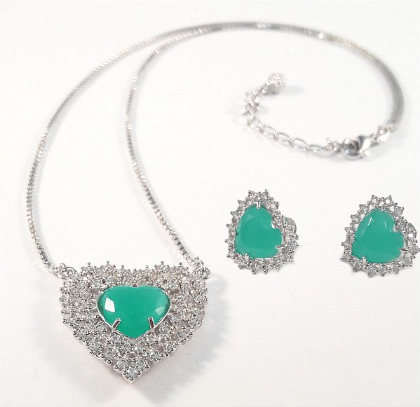 Conjunto coração verde água leitoso