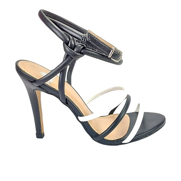 SANDALIA SALTO ALTO FINO COM TIRAS PRETO E BRANCO