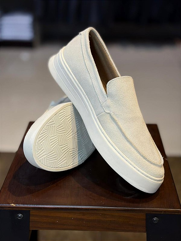 Sapato Mocassim Loafer Camurça Off White