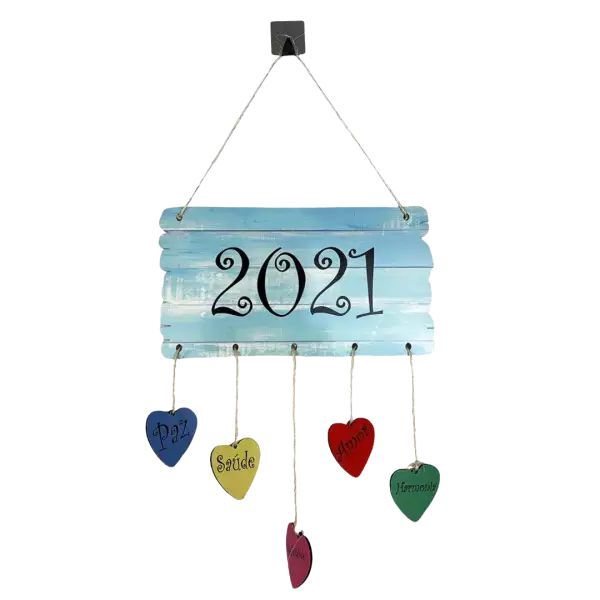 PLACA CORAÇÕES COM SISAL EM MDF (27X15CM)