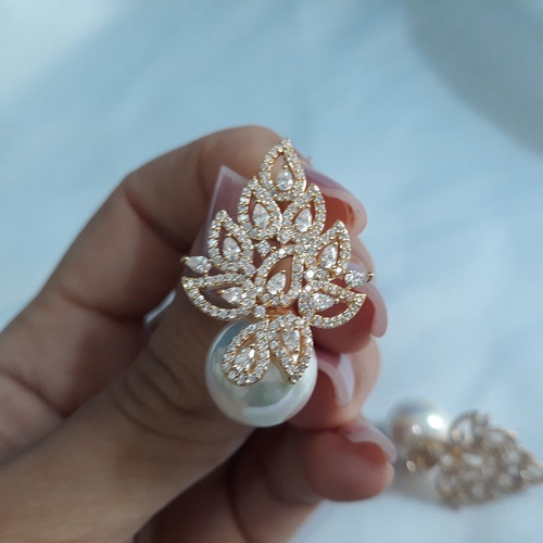 Brinco Noiva Zirconia E Pérola Dourado F Ouro Delicado Luxo