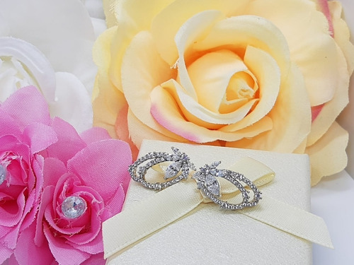 Brinco Zirconia Noiva Prata Pequeno Oval Delicado Barato