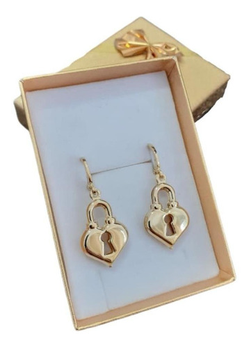 Brinco Argola Com Pingente Coração Folheado Ouro 18k