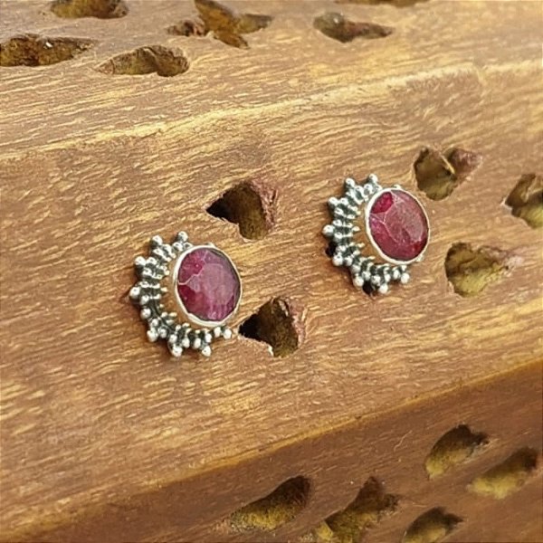 Brinco Indiano de Prata 925 com Rubi Indiano - Sol