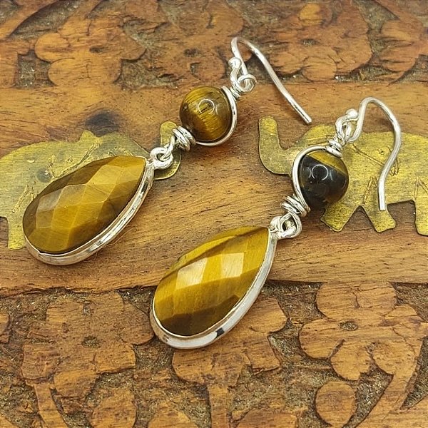 Brinco de Prata 925 com Olho de Tigre - Filigrana