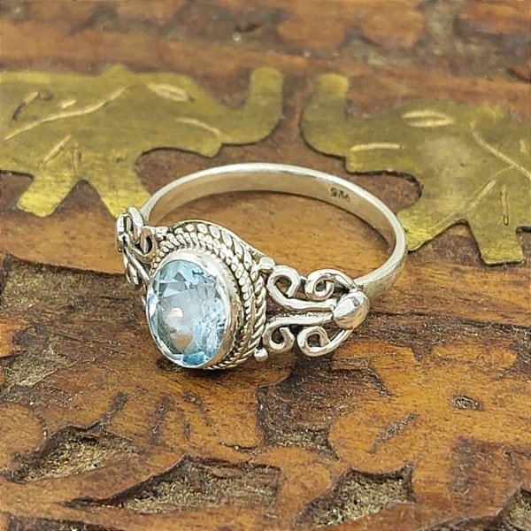 Anel Prata 925 Topázio Azul Lapidado - T011