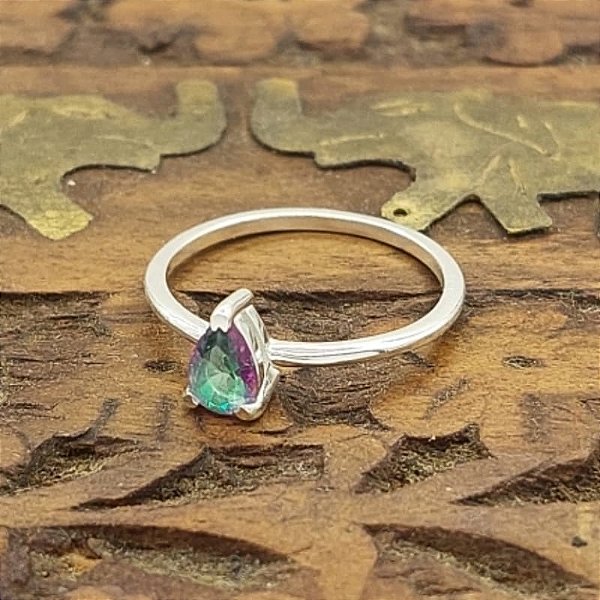 Anel Prata 925 com Topázio Místico Lapidado