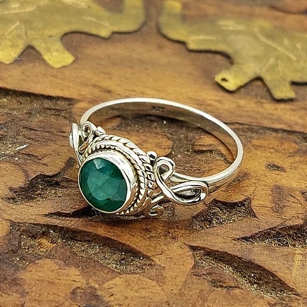 Anel de Prata 925 Boho com Esmeralda - M001