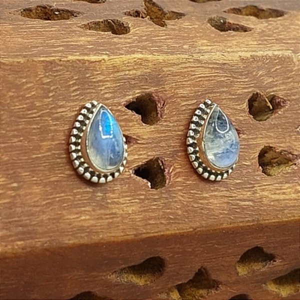 Brinco Indiano Gota em Prata 925 com Pedra da Lua.